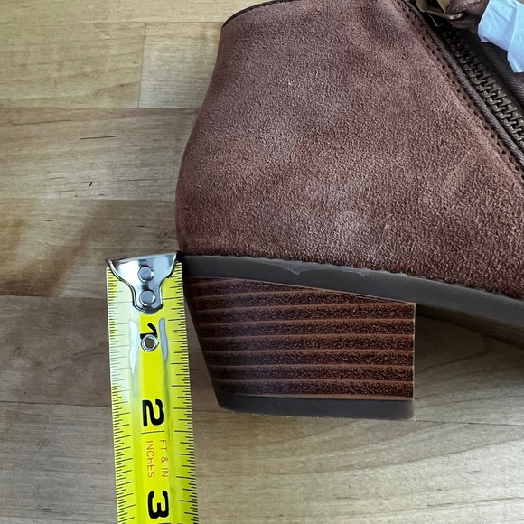 Vionic Ankle Boots Shyanne Suede Toffee Brown Side Zip Block Heel Size 10 - Picture 9 of 12